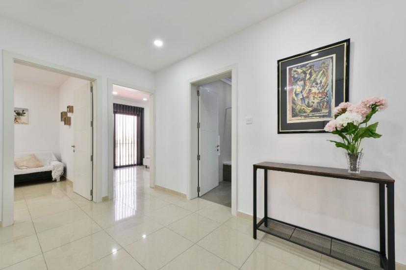 Sea View Apartment Birżebbuġa Exteriör bild