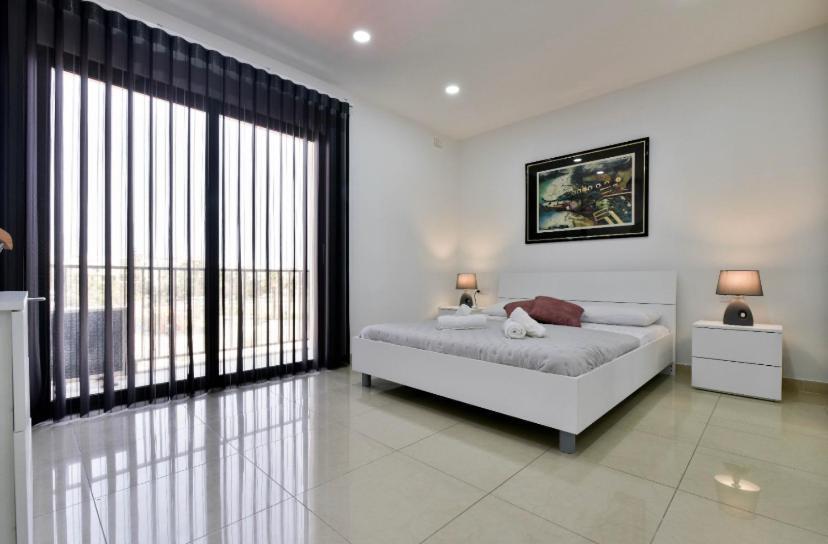Sea View Apartment Birżebbuġa Exteriör bild